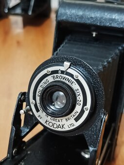 KODAK Brownie SIX-20 (Made in Great Britain) - 1925