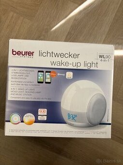 Svetelný rádiobudík/ Lampa na svetelnú terapiu Beurer WL-90