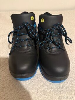 Pracovna obuv znacky UVEX