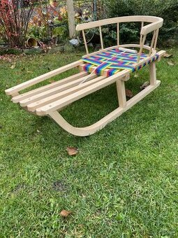 Detské drevené sánky