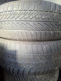 255/60R18 dot 21 Goodyear