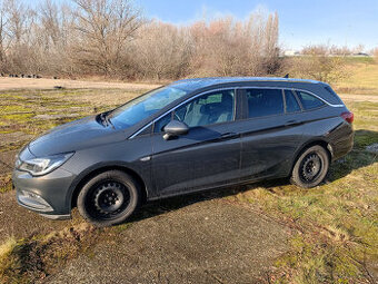 Opel Astra K Sports Tourer 1.6 CDTI EcoFlex – kamera, ťažné