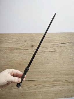 Nové Harry Potter a Dumbledor prutiky