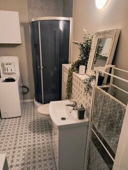 Dvojizbobý byt na prenájom vo Vrábľoch - 1