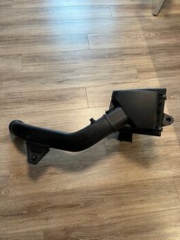 Vzduchové sanie / Air intake BMW F32 435i