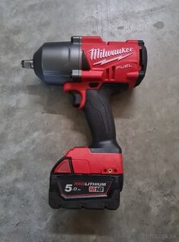 Aku 1/2" rázový uťahovák Milwaukee M18 FHIWF12