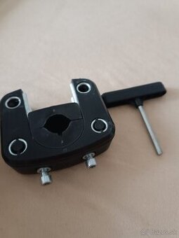 Bobike úchyt - adaptér