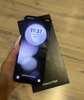 Samsung Galaxy Z Flip5