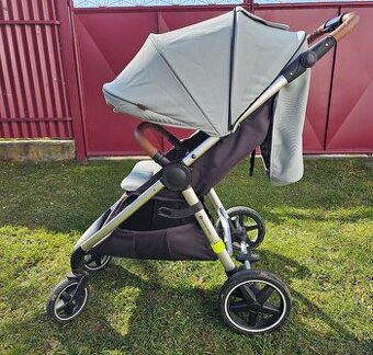 Športový kočík petit a mars Royal