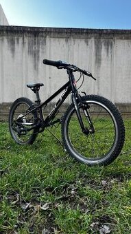 Ľahký detský bicykel Superior FLY 20”