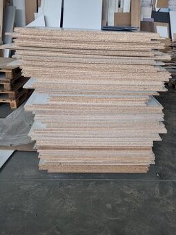 Drevotriesková doska PYROEX