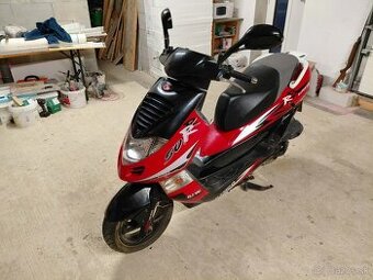 Skúter Kymco B&W 50