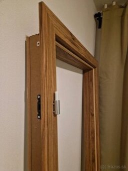 Obložková zárubňa dub