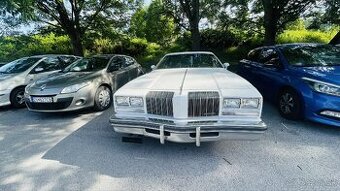 Znížená cena - Oldsmobile cutlass 1977