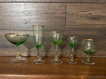 Sada zlatá Zuzana zelená