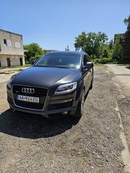 Audi Q7 4.2 TDI  8V