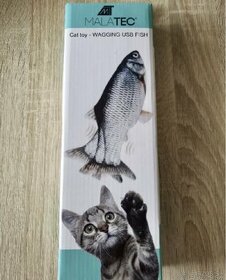3D skákajúca ryba pre mačky