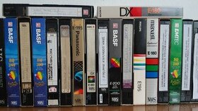 VHS KAZETY