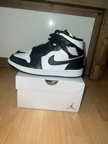 Nike air Jordan 1 mid Panda 38,5