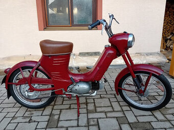 predam jawa 550 PATINA