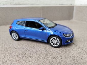 Predám tento kovový model vw scircooco.