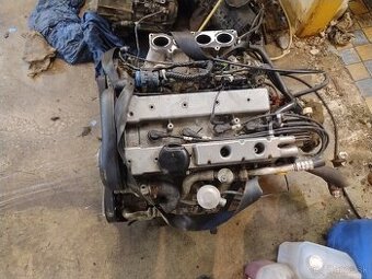 predam motor z Opel Tygra X16XE