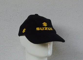 Predám kvalitnú nastavilnu šiltovku zateplenu