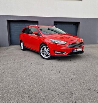 FORD FOCUS Kombi Titanium