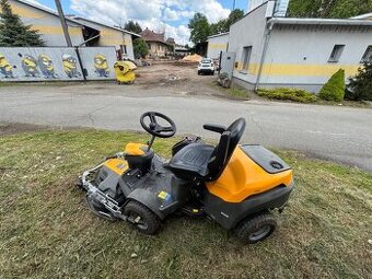 Stiga Park Pro 900
