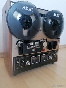 Akai GX 210D