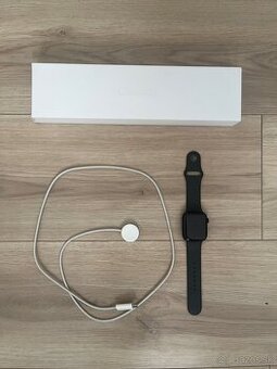 Apple watch series 7 45mm (original balenie)