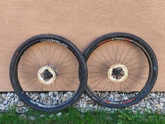 Kolesá 29" DT Swiss Bontrager