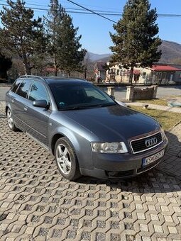 Audi a4 avant quattro