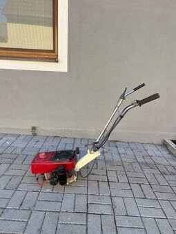 Predám rotovator s motorom z babety