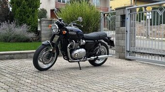 TRIUMPH Bonneville 1200 T120 Stealth Edition