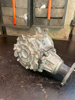 Hyundai tucson 1,6CRDI reduktor prevodovky 473003D510