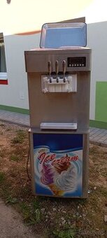 Stroj na točenu zmrzlinu