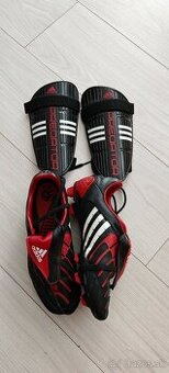 Adidas kopačky 39 a 1/3 plus chrániče Adidas Predator L