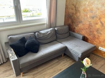 Darujem za odvoz rohový gauč