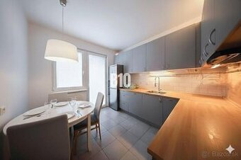 VÝBORNÁ LOKALITA  - 3i byt na TUPOLEVOVEJ ulici s ideálnymi 