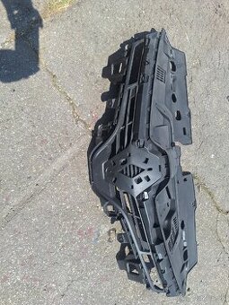 Predna maska Clio IV