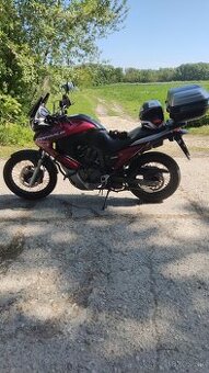 Honda Transalp XL700V