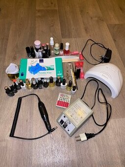 Kompletná sada na manikúru a gélové nechty (lampa + brúska)