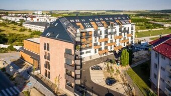 Na prenájom: Luxusný 3-izbový mezonet v Nitre – Jelenecká ul - 1