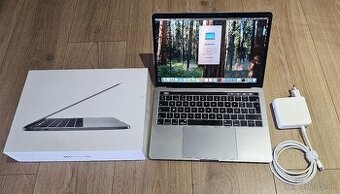 Apple MacBook Pro 13 A1989 16/512gb