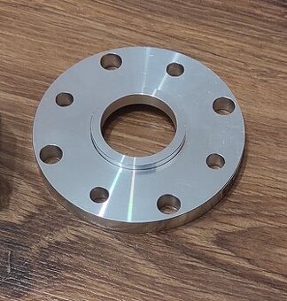 Predám podložku pod kardan na Suzuki Vitara