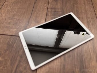 Predám tablet Samsung A7 lite 3GB/32GB