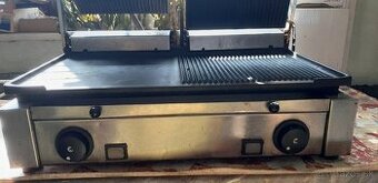 Kontaktny gril elektricky