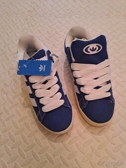 Botasky adidas campus 41