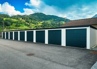 Hladam garaz v Stropkove